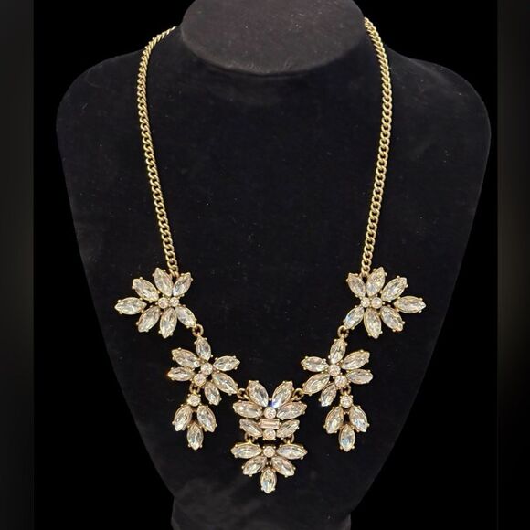 J. Crew Statement Clear Rhinestone Gold Tone Floral Necklace Vintage - Picture 1 of 4